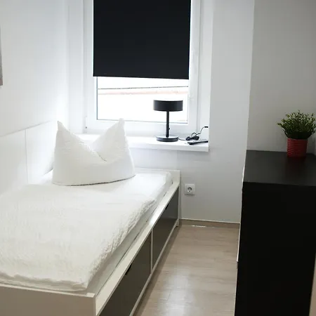 3 Nur 1km Bis Badestrand Stoebnitz Apartment Mucheln