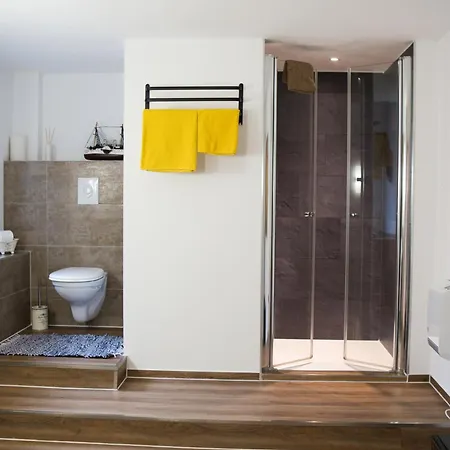 3 Nur 1km Bis Badestrand Stoebnitz Apartment